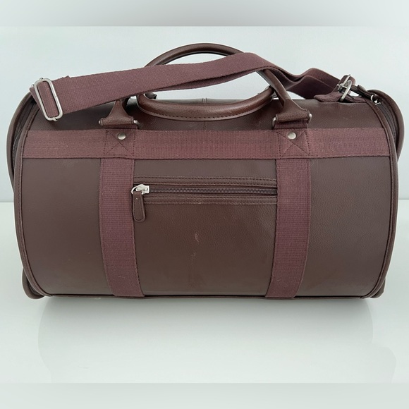 FETCHING BROWN CAT CARRIER APPROXIMATELY 18 x 11 x 12 - Picture 3 of 16